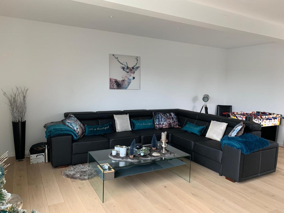 Villa Le Brame Сине Екстериор снимка